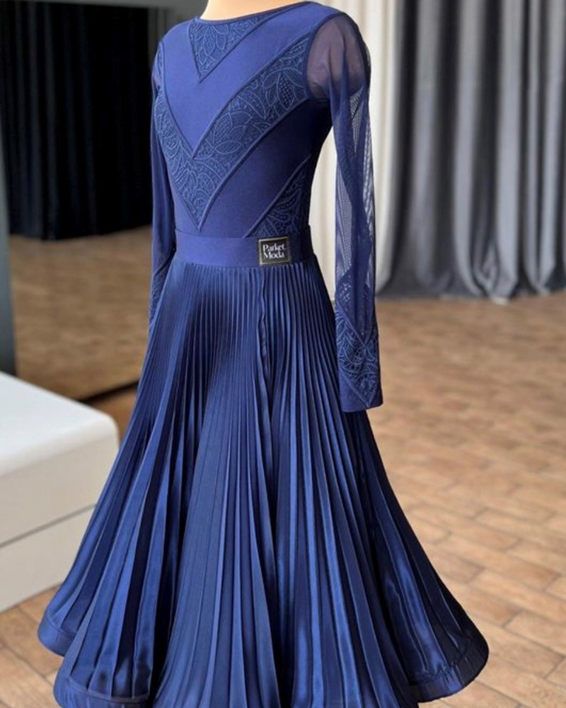 Pre-teen approved costume sample