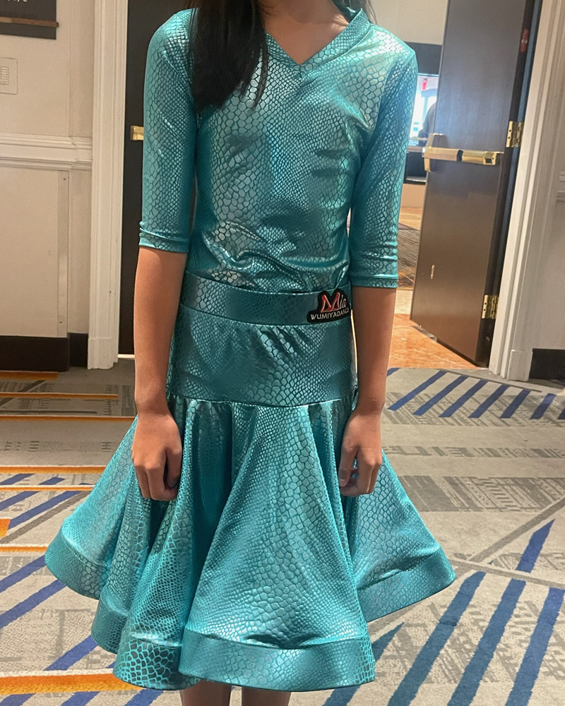 Pre-teen non-approved costume sample